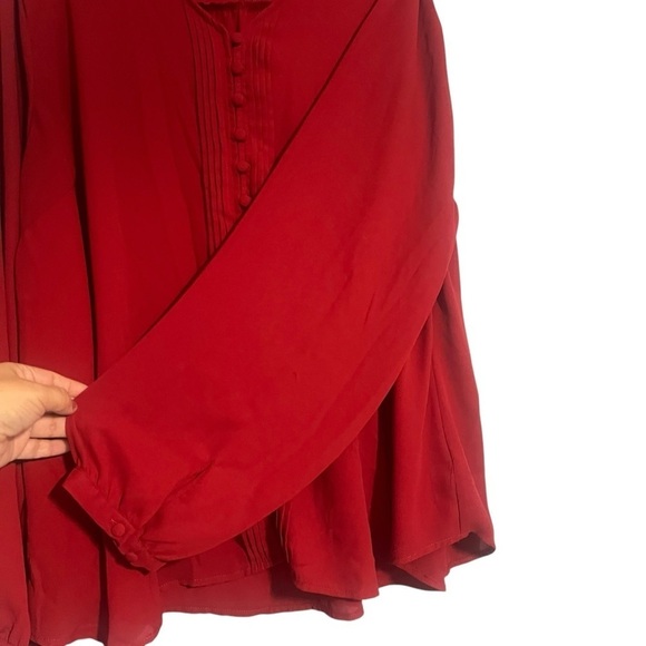 Torrid Red V-Neck Blouse 3x - Picture 5 of 9